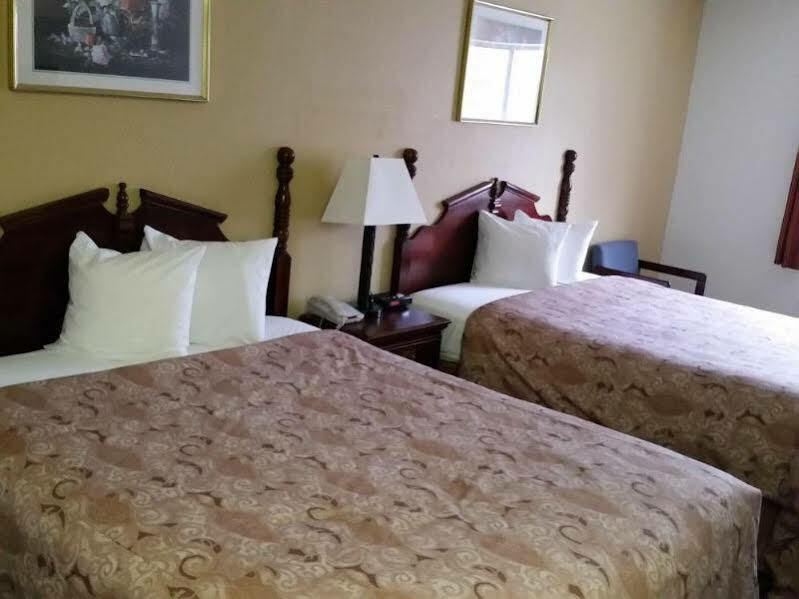 Rodeway Inn Cedar Rapids Luaran gambar