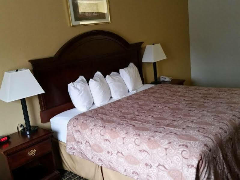 Rodeway Inn Cedar Rapids Luaran gambar