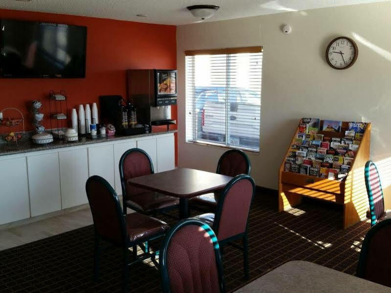 Rodeway Inn Cedar Rapids Luaran gambar